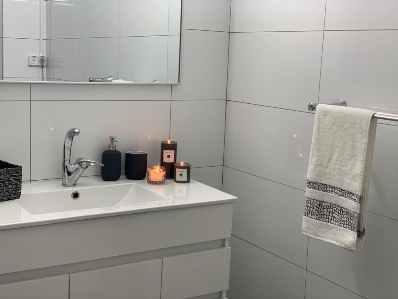 Spat Apartments Bat Yam Buitenkant foto