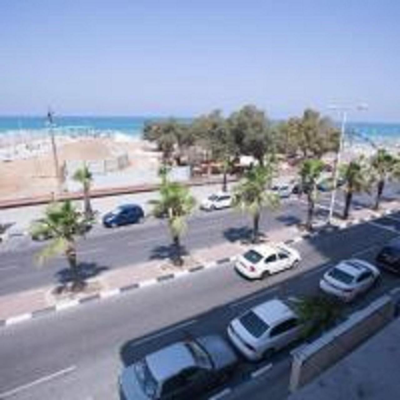 Spat Apartments Bat Yam Buitenkant foto